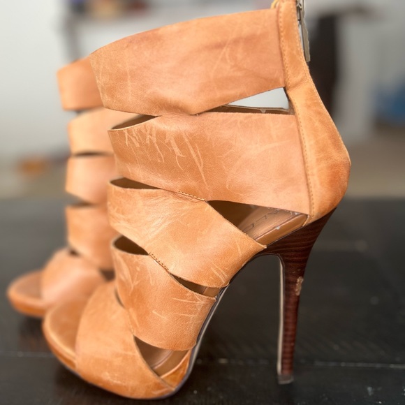 Aldo size 40 as in size 9.5 USA - Picture 2 of 7